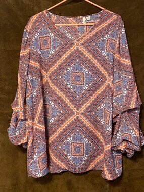 Cato Est. 1946, 3/4 length, double layered sleeve, blouse/tunic, size 14/16W